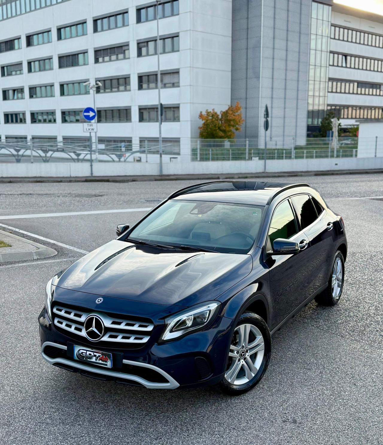 Mercedes-benz GLA 180 180d Automatic Premium