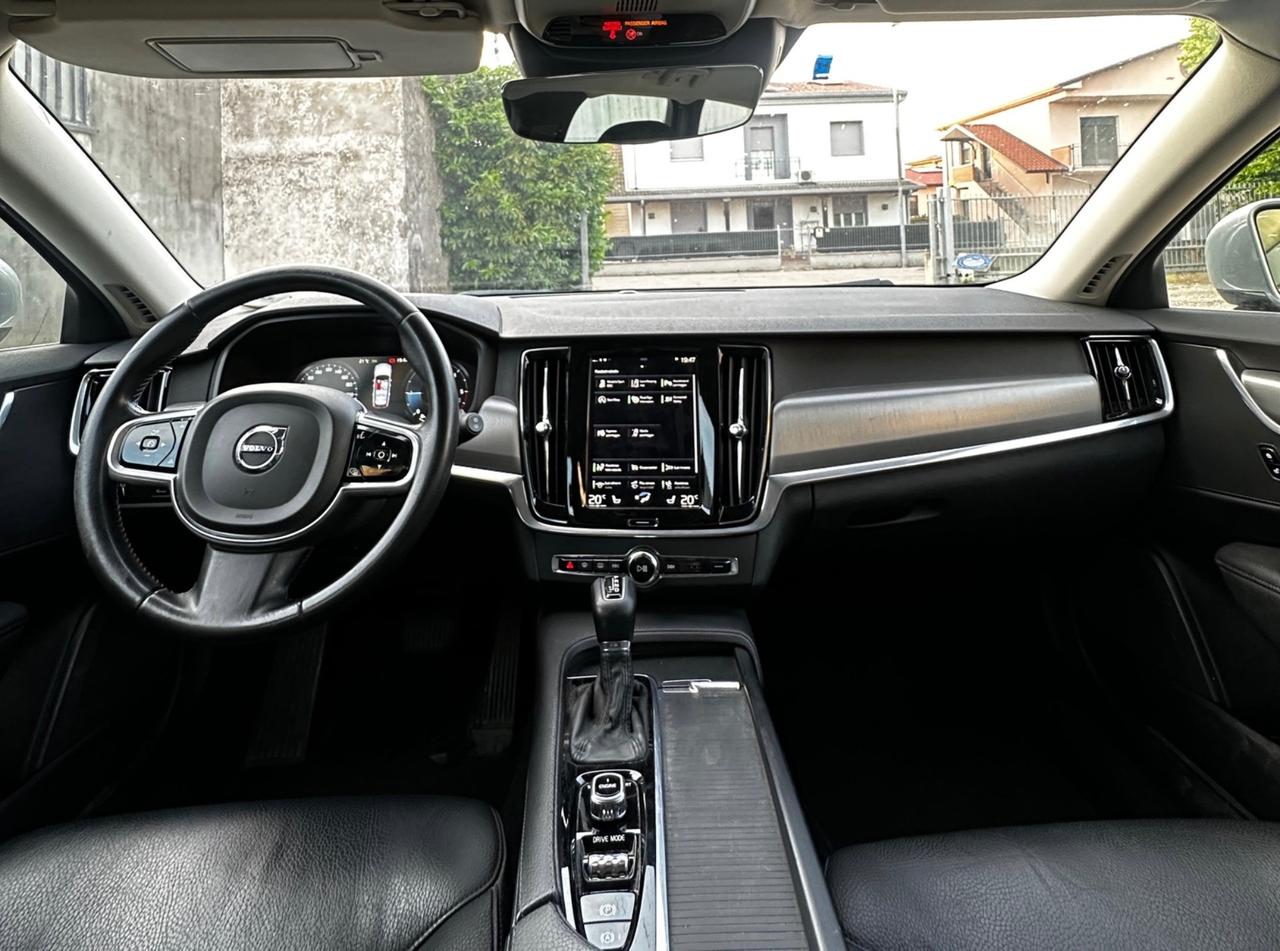 Volvo V90 D4 AWD Geartronic R-design