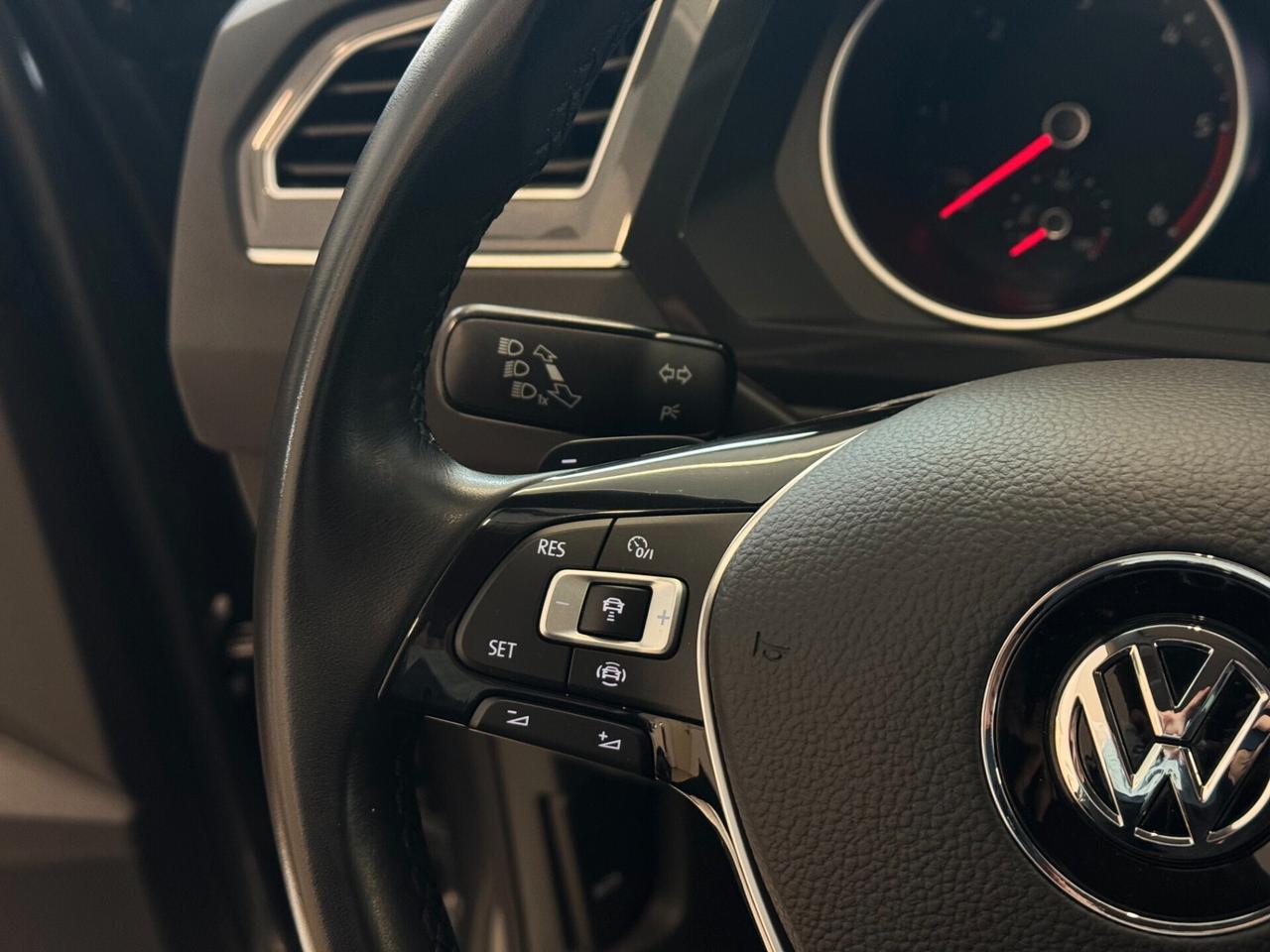 VOLKSWAGEN TIGUAN 2.0cc TDI DSG 150CV 4MOTION *IVA*