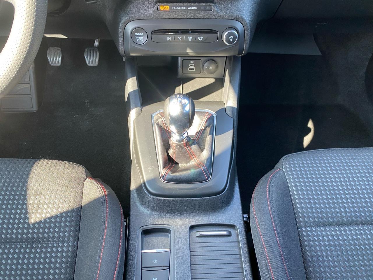 FORD Focus V 2022 - Focus 1.0 ecoboost h ST-Line 125cv