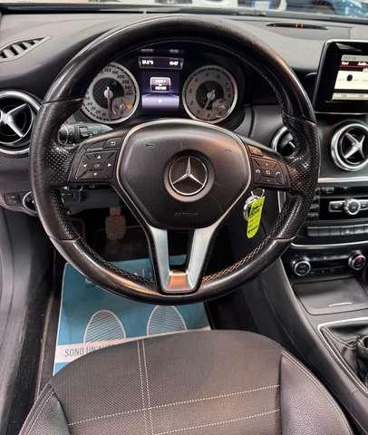 Mercedes-Benz A 180 Benzina Manuale