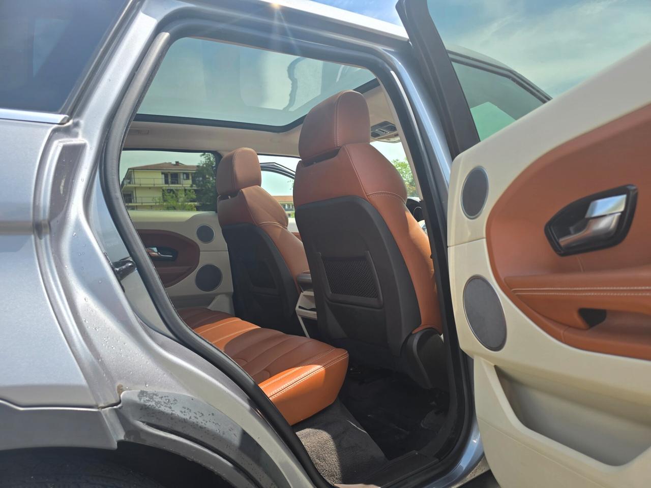 Land Rover Range Evoque 2.2 TD4 5p. Prestige