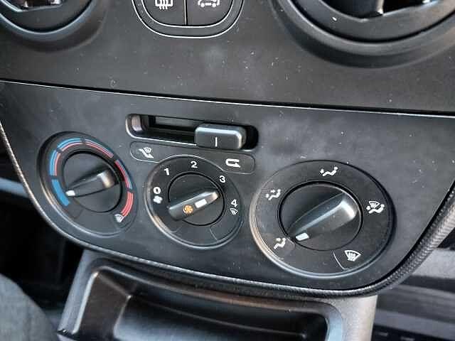 Fiat Fiorino 1.3 MJT 95CV Cargo SX