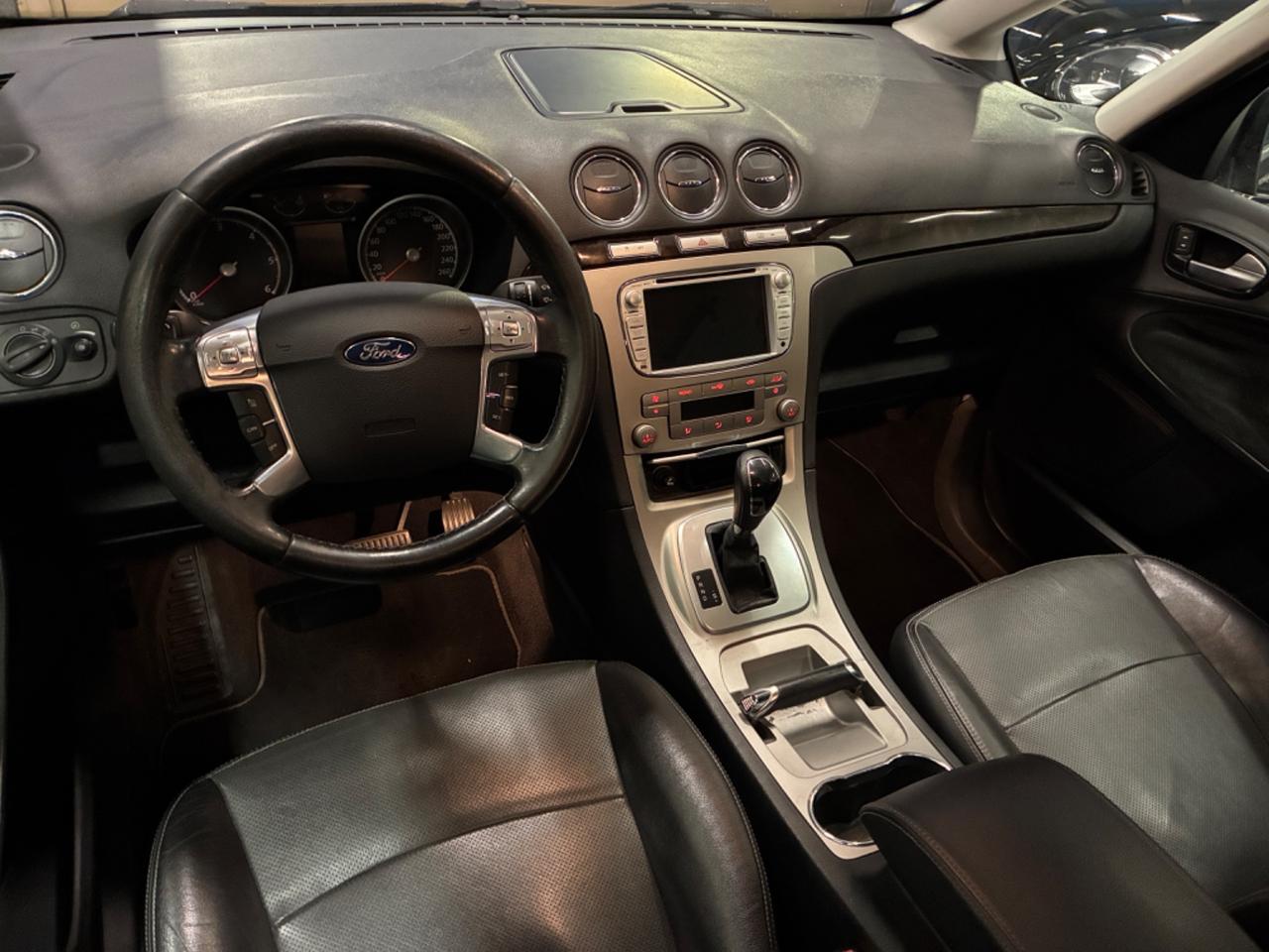 Ford Galaxy 2.0 TDCi 140 CV Titanium