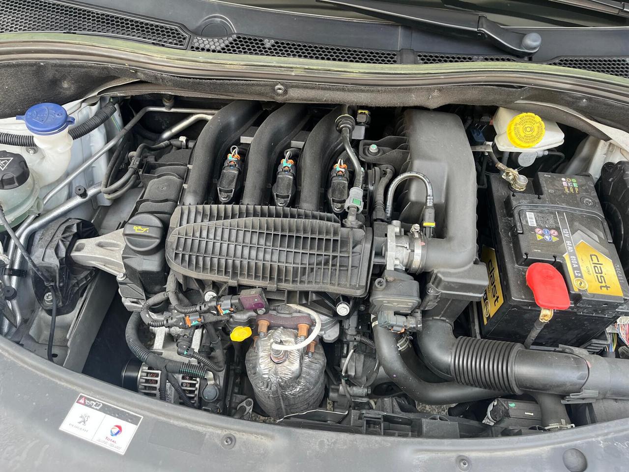 Peugeot 208 PureTech 82 5 porte Allure