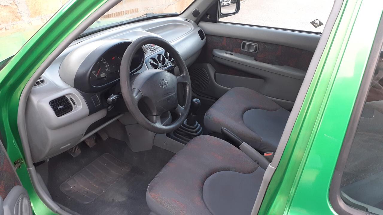 Nissan Micra 1000