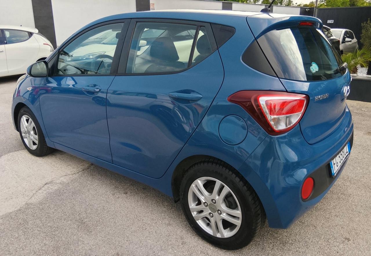 Hyundai i10 EURO 6 88 MILA KM