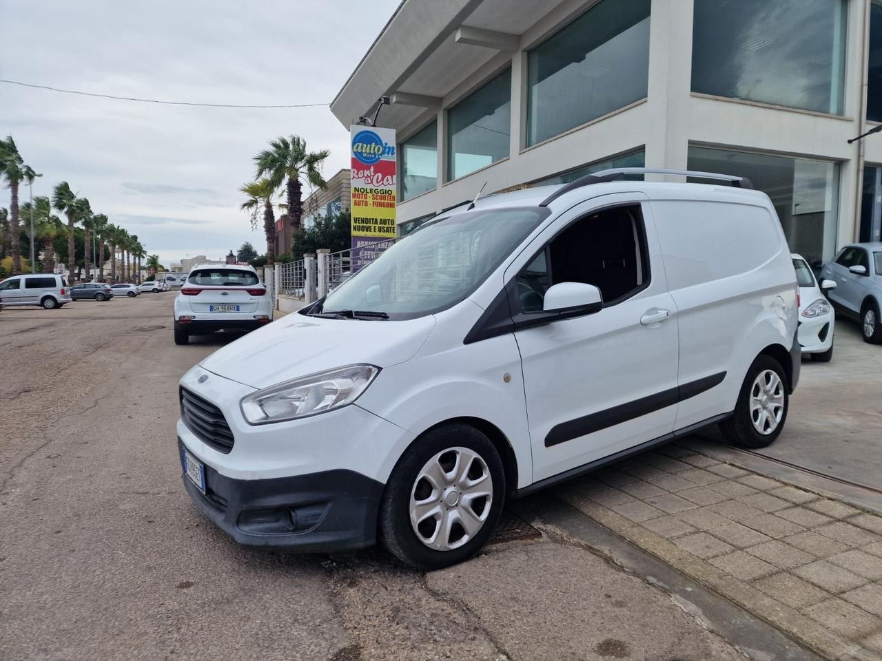 Ford Transit Courier Transit Courier 1.5 TDCi 75CV Van Trend