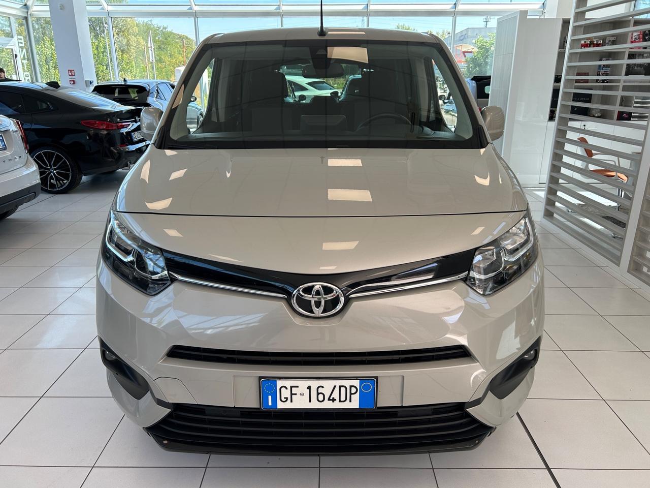 Toyota Proace City Verso 1.5D 130 CV S&S Short D Executive Neopat