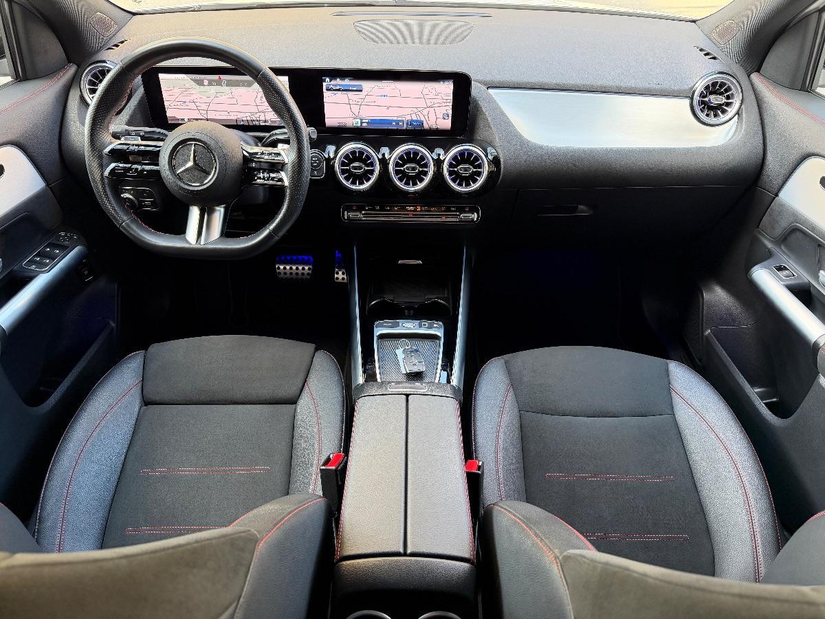 New Mercedes GLA 200d Premium AMG Night Edition 150CV