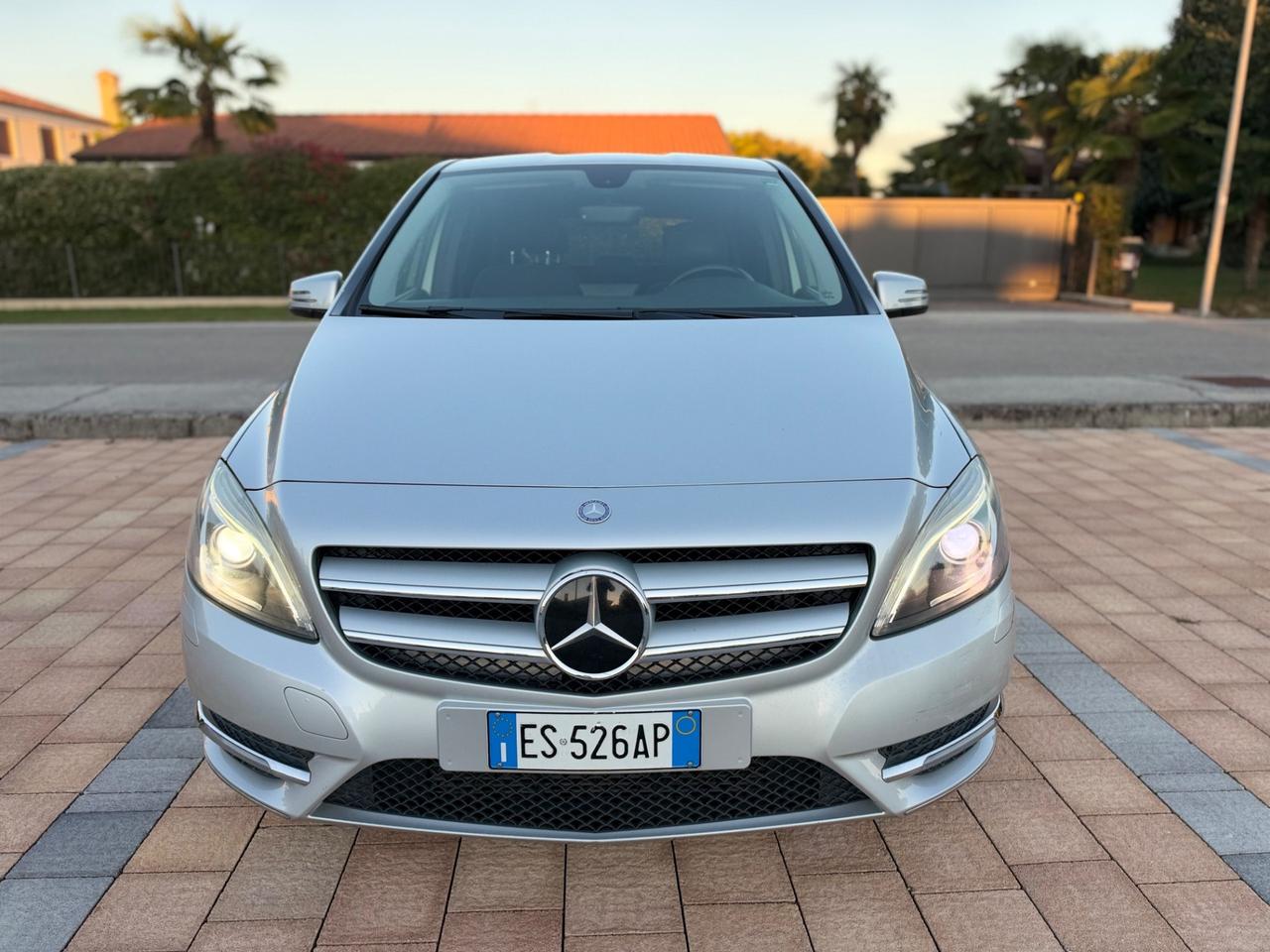 Mercedes-benz B 180 CDI Premium