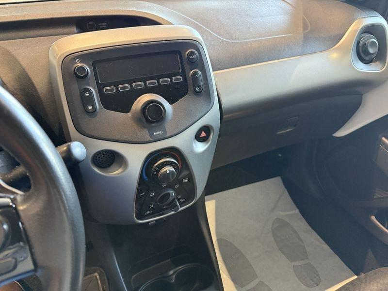 Citroën C1 1.0 VTi 68 ETG 5 porte Feel