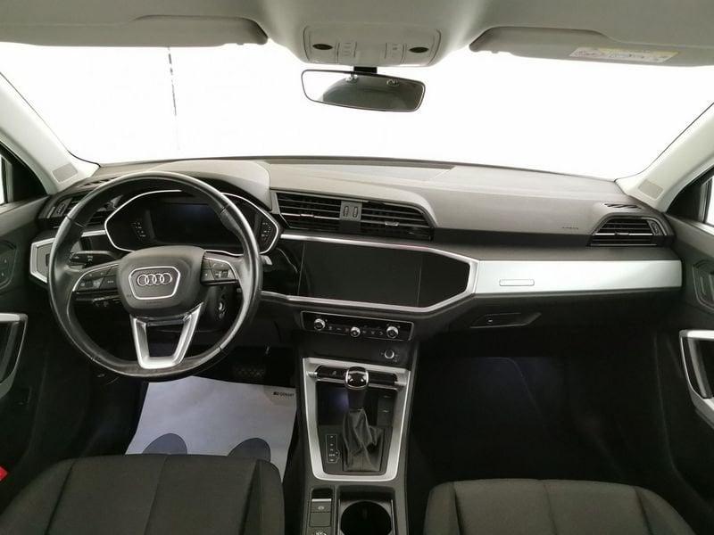 Audi Q3 35 2.0 tdi Business Advanced quattro s-tronic