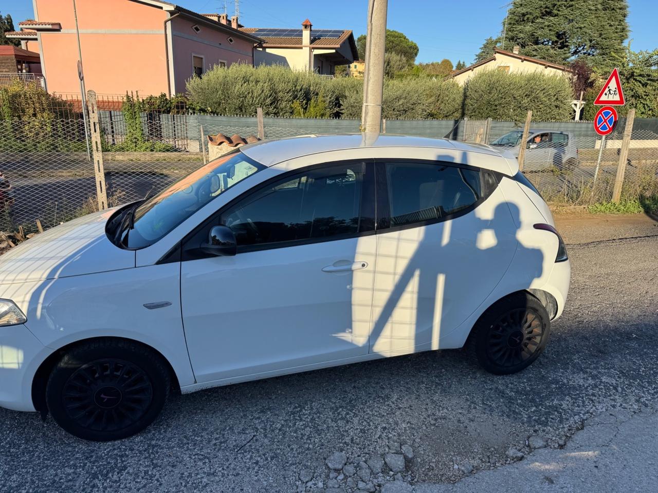 Lancia Ypsilon 1.2 69 CV 5 porte GPL Ecochic Gold NEOPATENTATI