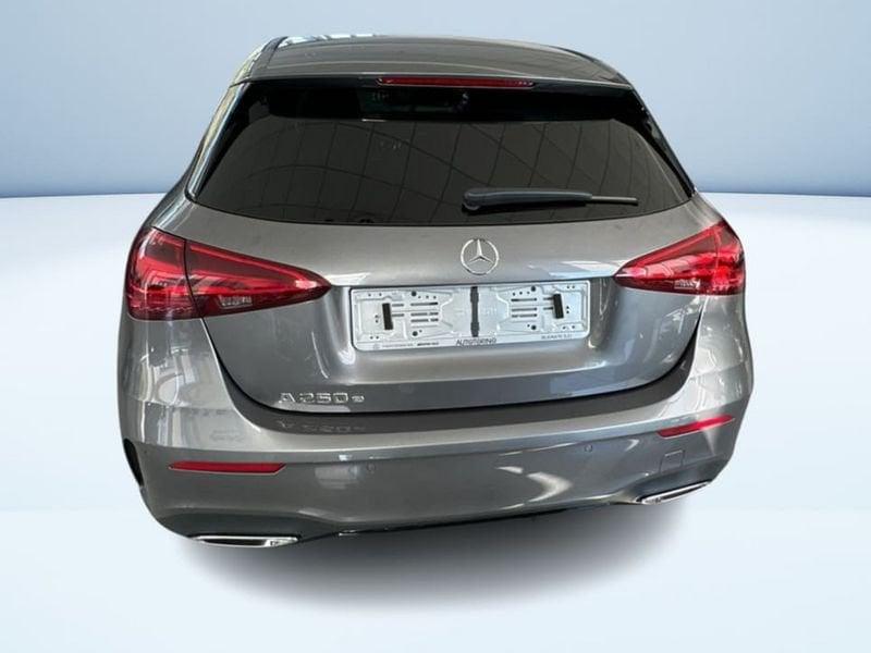 Mercedes-Benz Classe A 250e EQ-Power Automatic AMG Line Advanced Plus