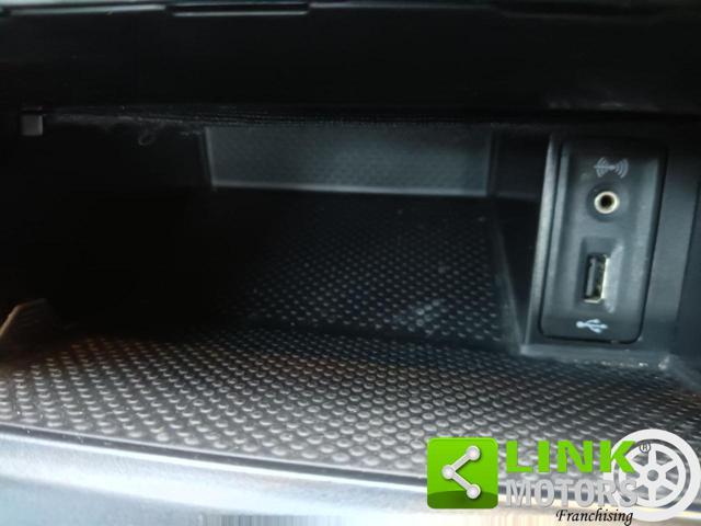 VOLKSWAGEN Golf 1.4 TGI 5p. Trendline BlueMotion NEOPATENTATI