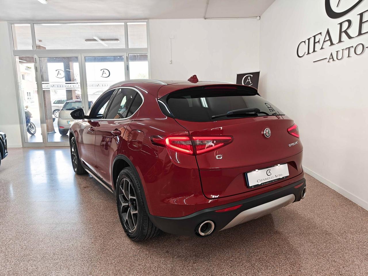 Alfa Romeo Stelvio 2.2 Turbodiesel 180 CV AT8 Q4 Super