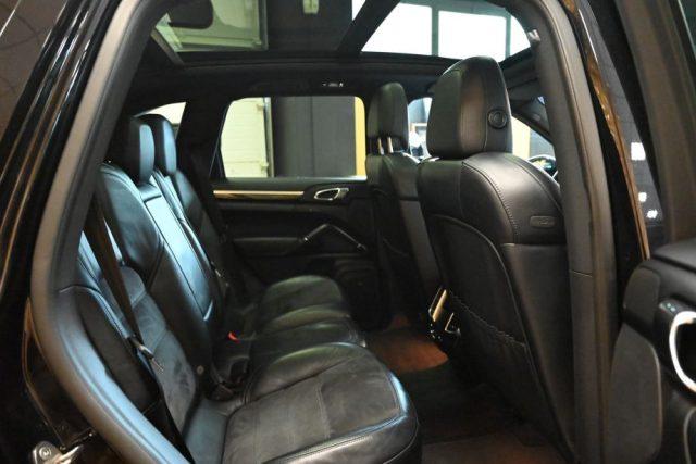 PORSCHE Cayenne 3.0 TDI V6 TIP.TET.21"PASM NAVI CHRONO SED.TURBO