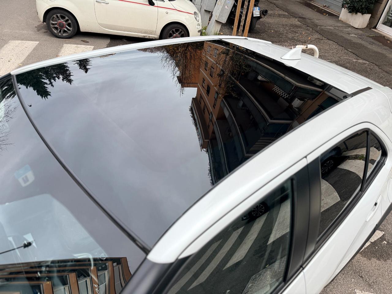 Toyota Yaris Cross 1.5 FULL Hybrid Lounge AWD