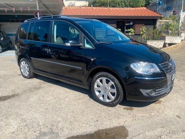 Volkswagen Touran 2.0 Conceptline Ecofuel