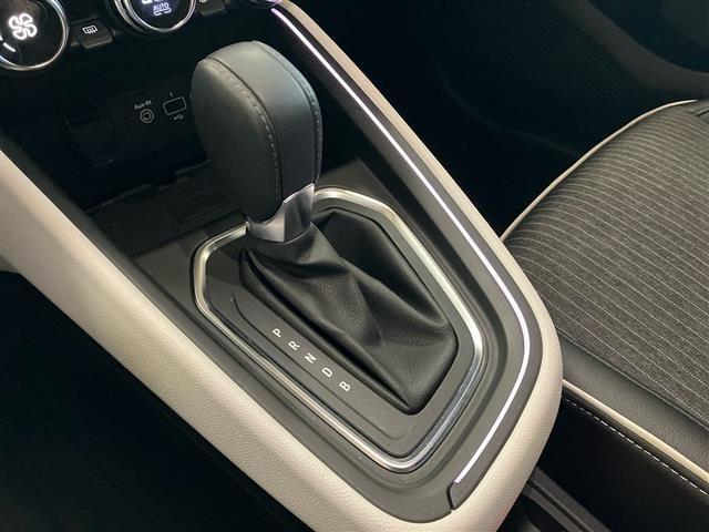 RENAULT Clio 5 Porte 1.6 E-Tech full hybrid 145cv Techno A