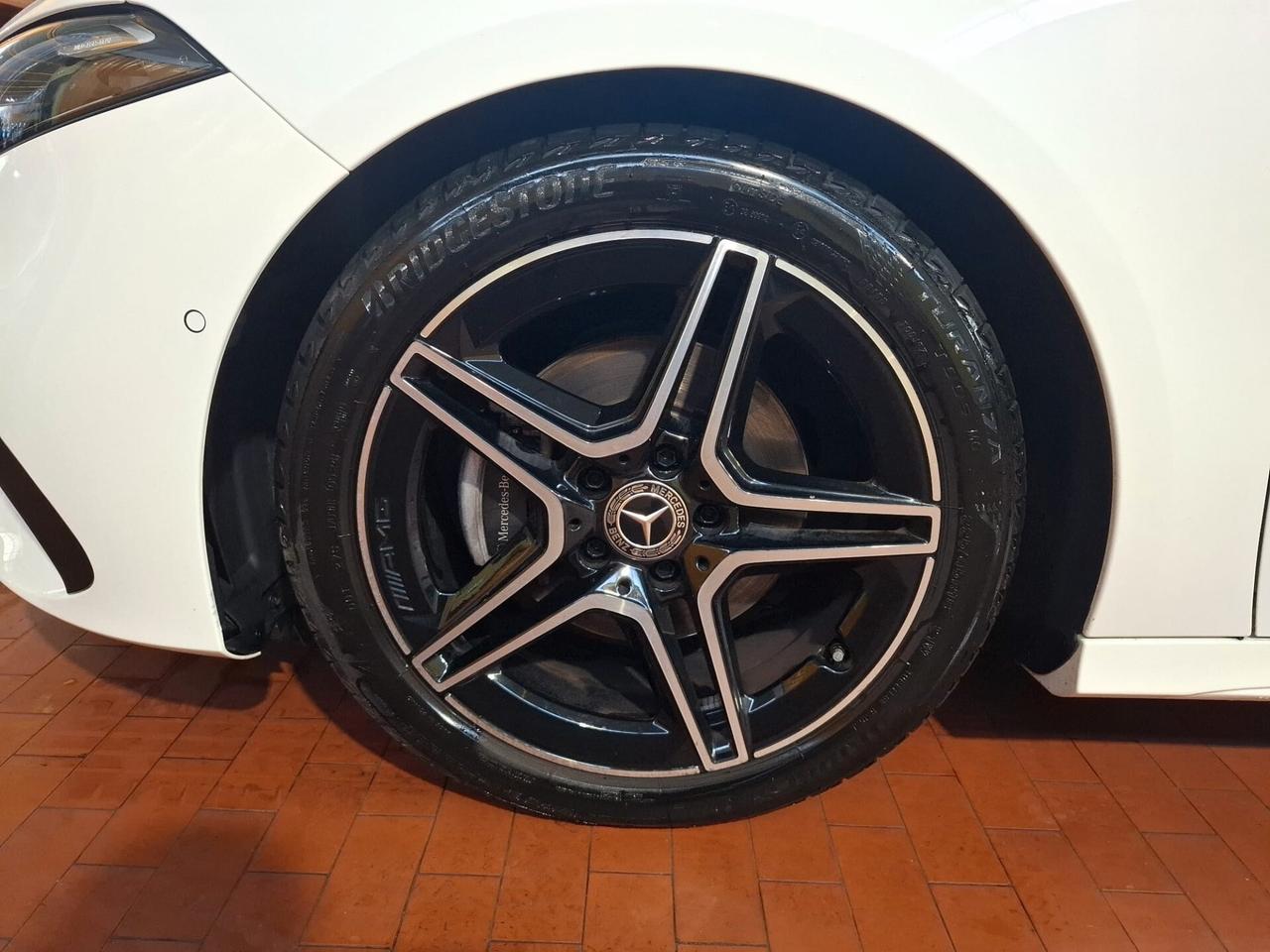 Mercedes-benz A 200 d Automatic AMG Line Advanced Plus