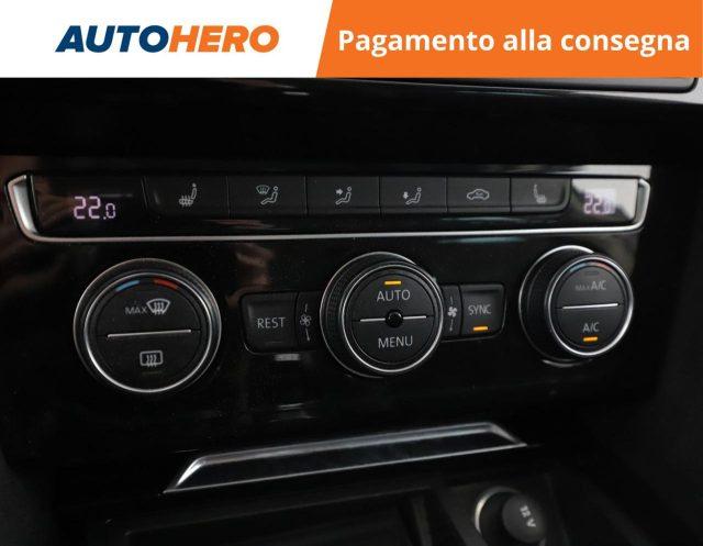 VOLKSWAGEN Passat Variant 2.0 TDI DSG Executive BlueMotion Tech.