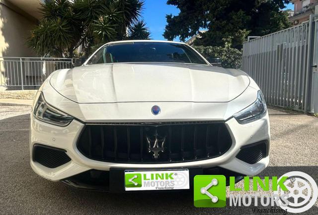 MASERATI Ghibli L4 330 CV MHEV Gransport