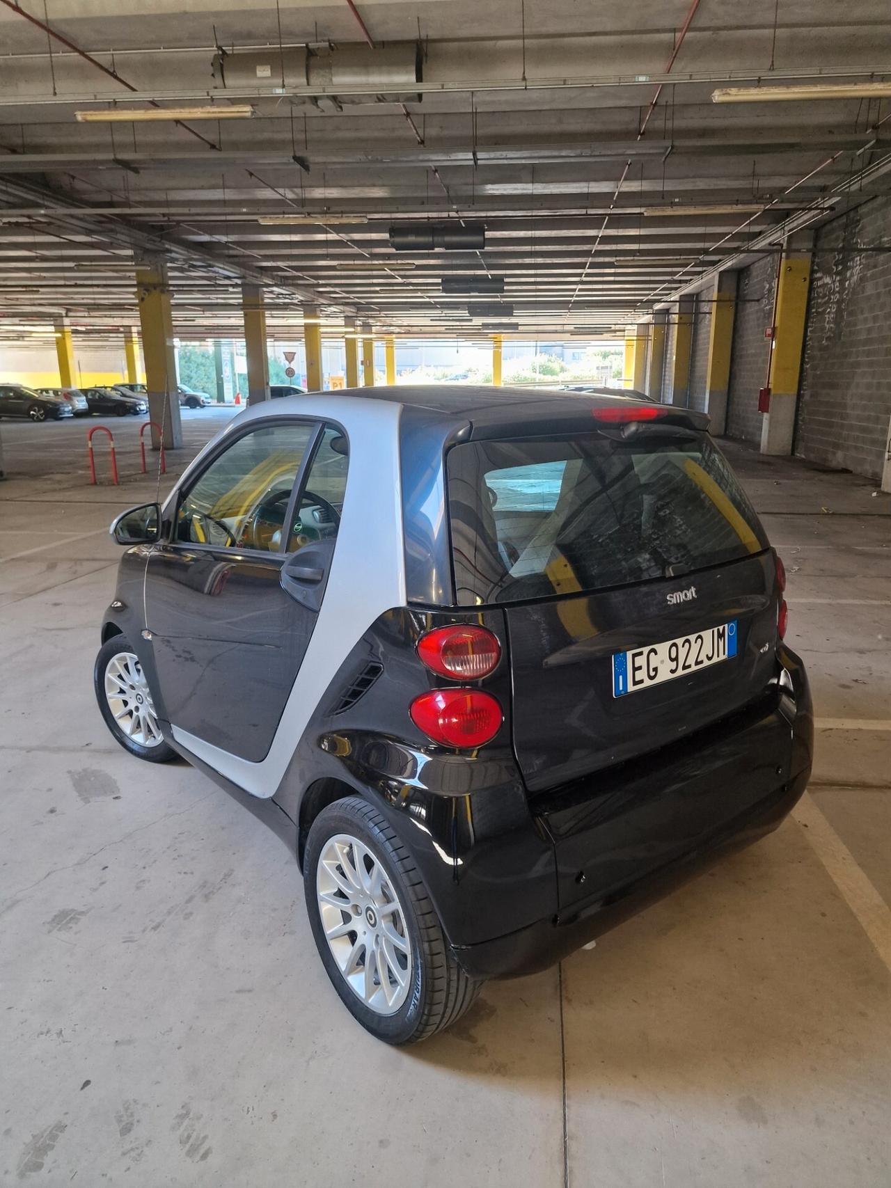 Smart ForTwo 800 40 kW coupé passion cdi
