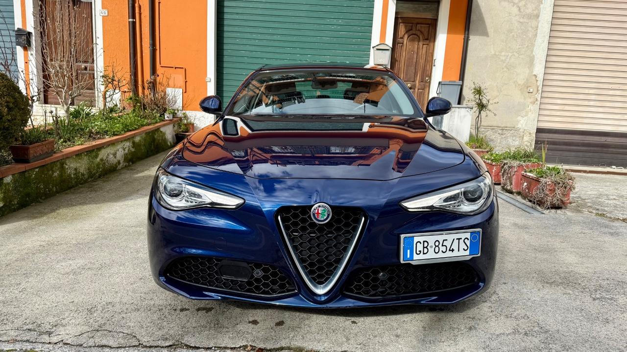 Alfa Romeo Giulia 2.2 Turbodiesel 160 CV AT8 Executive