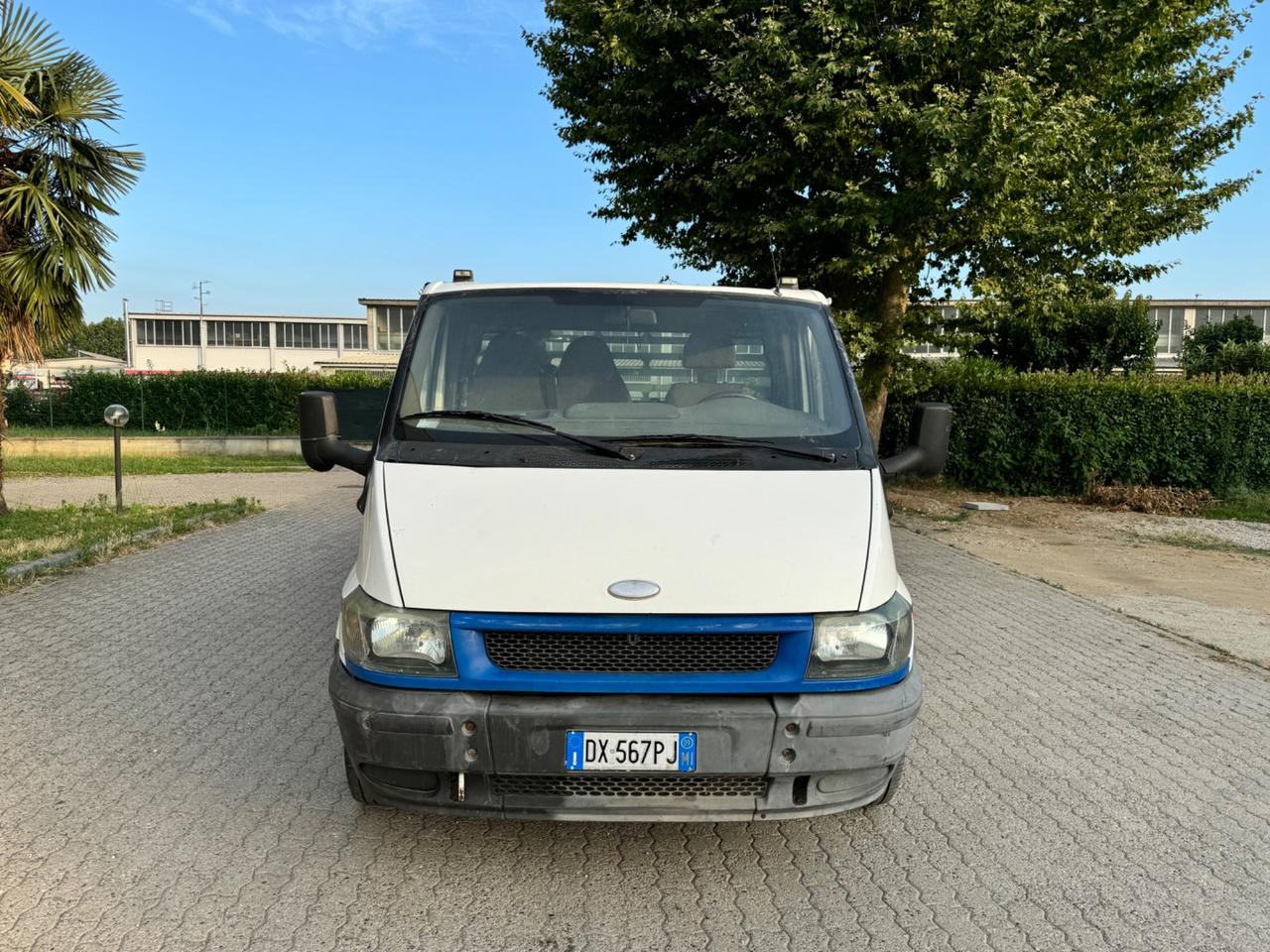 Ford tranzit 2.4 diesel 2001 cassone fisso