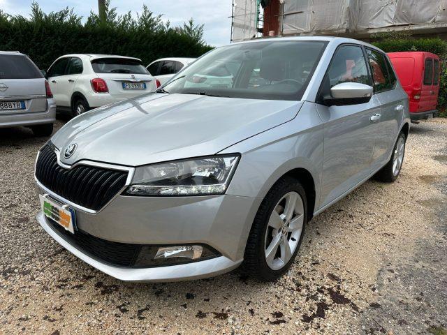 SKODA Fabia Ok neo pat. 1.0 MPI 60 CV Design Edition