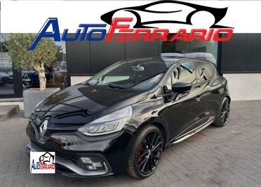 Renault Clio RS TROPHY AKAPRAPOVIC SENS PARK 18" VETRI SCURI SED. RISCALDATI PELLE/TESSUTO IN ARRIVO OPZIOANBILE