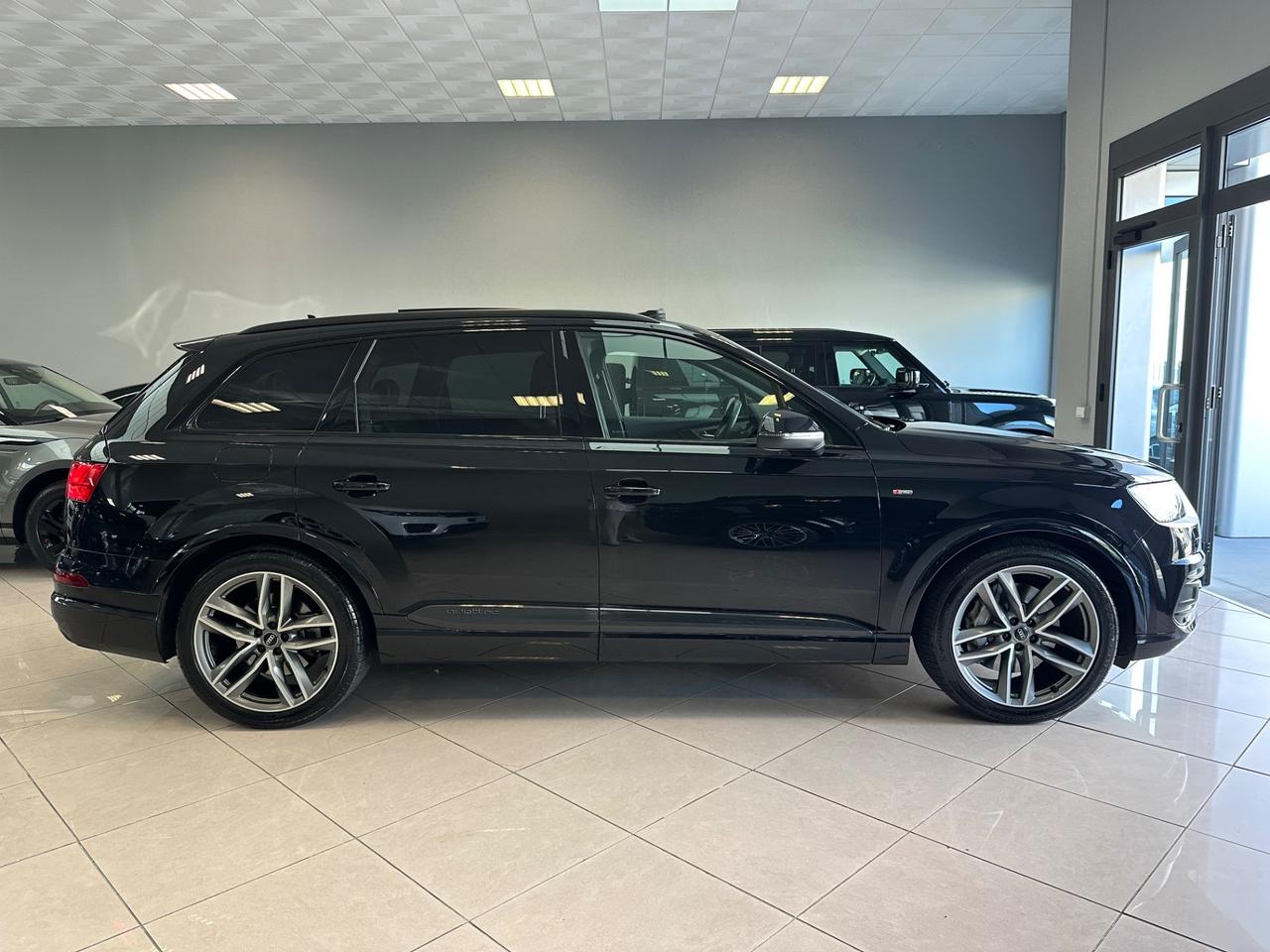 Audi Q7 3.0 TDI 218 CV ultra quattro tiptronic Sport Plus Sline 7 POSTI