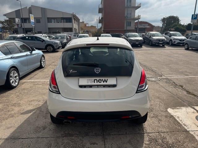 Lancia Ypsilon 1.2 69 CV 5 porte S&S Platinum