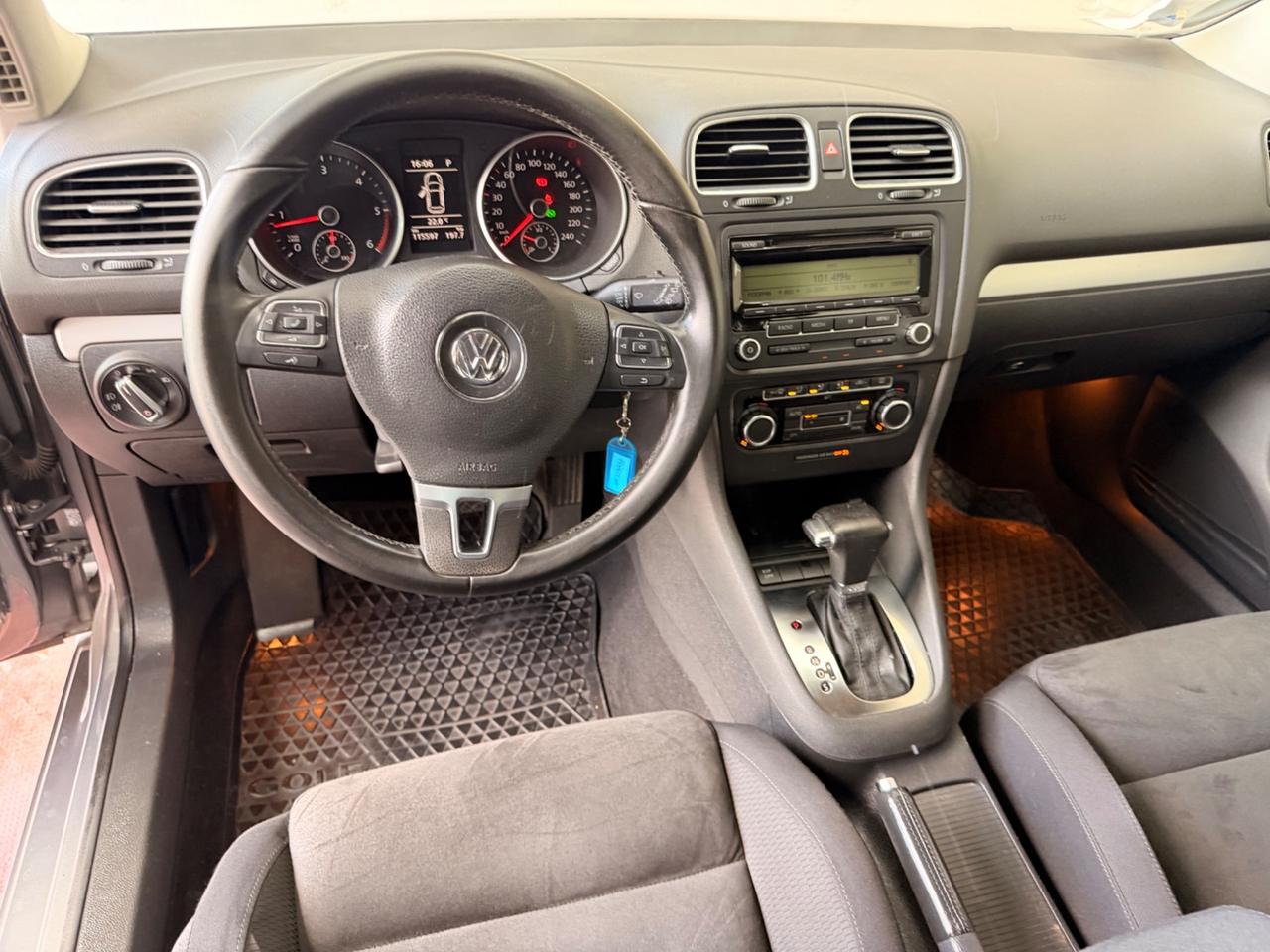 Volkswagen Golf 6 VI 1.6 TDI DSG Highline