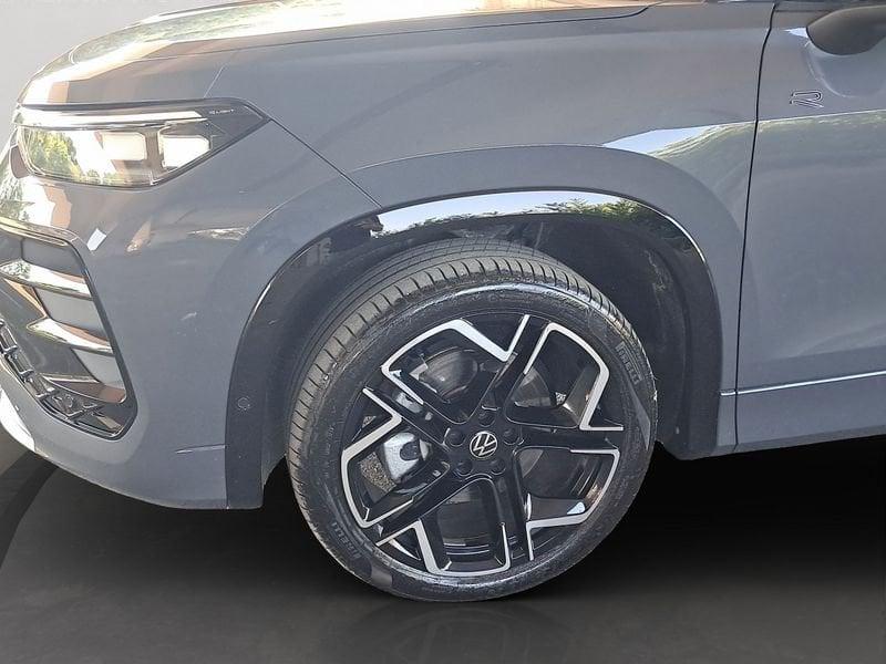 Volkswagen Tayron 2.0 TDI SCR R-Line Plus DSG 4MOTION