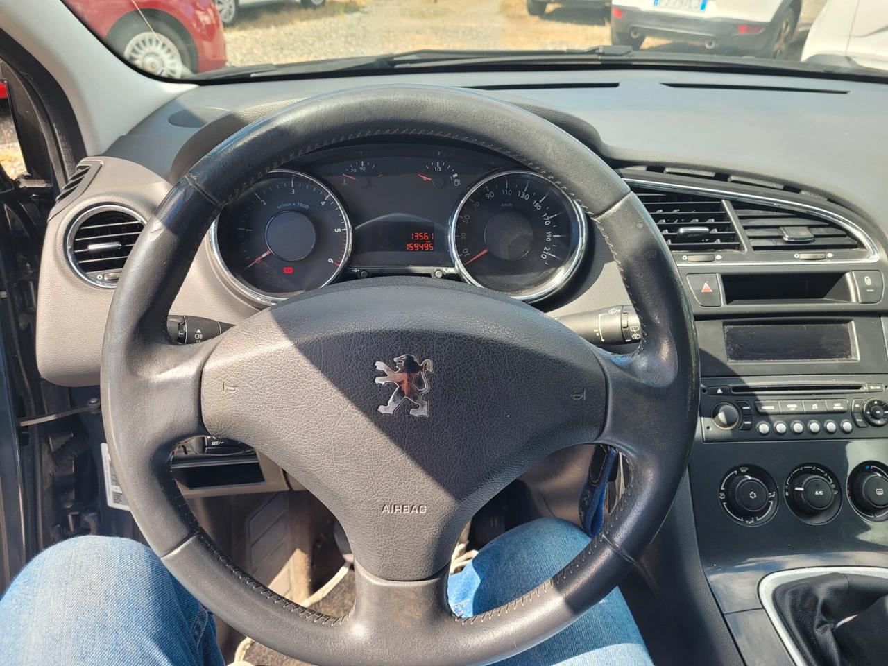 Peugeot 5008 1.6 7 POSTI