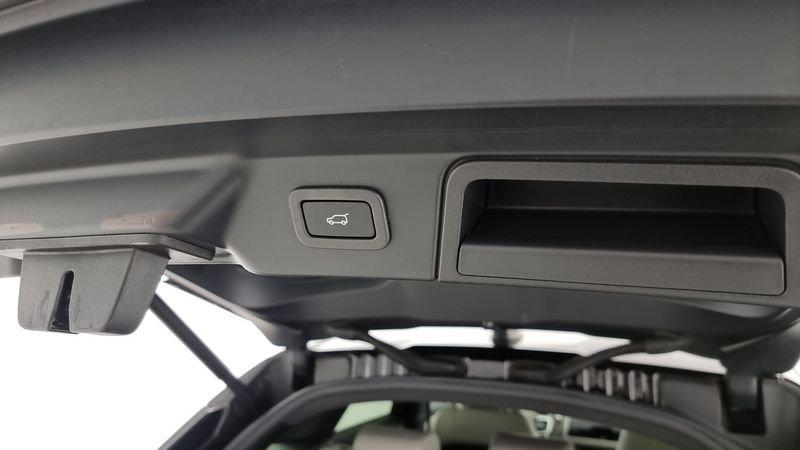 Land Rover Range Rover Velar 2.0D I4 204 CV R-Dynamic S