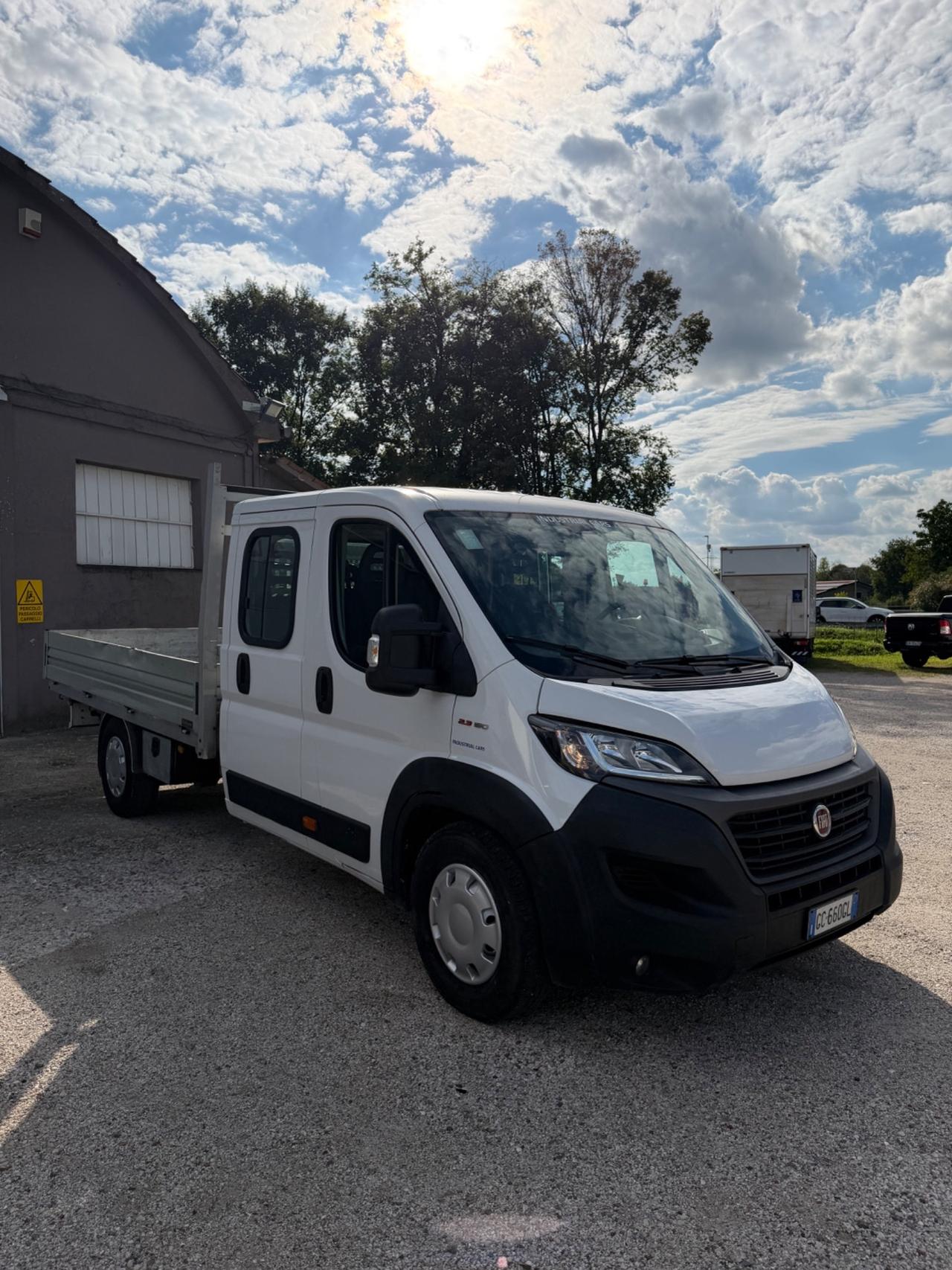 Fiat ducato 7 posti doppia cabina cassone fisso
