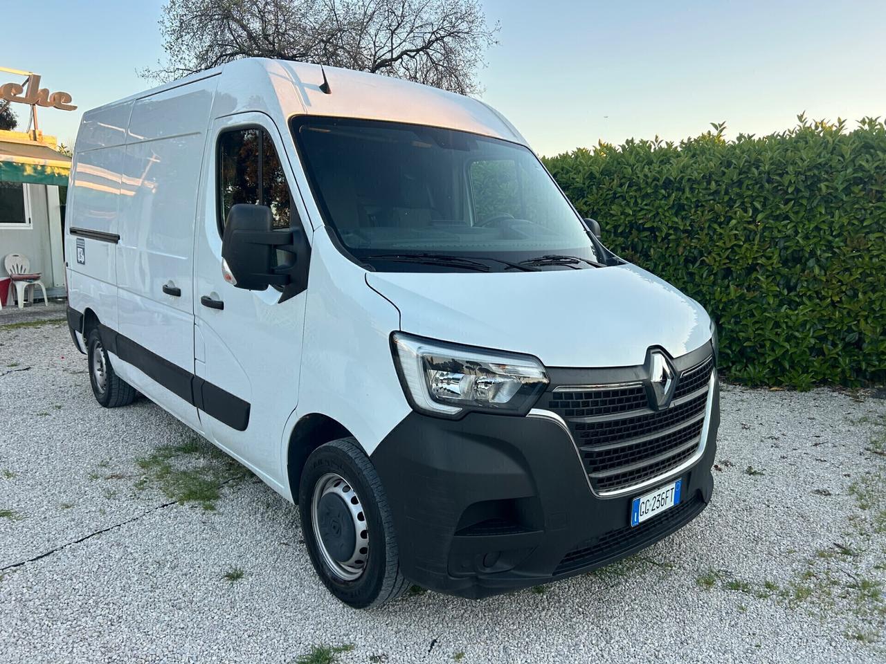 Renault Master T35 2.3 dCi 135 PC-TM Furgone Ice L2H2