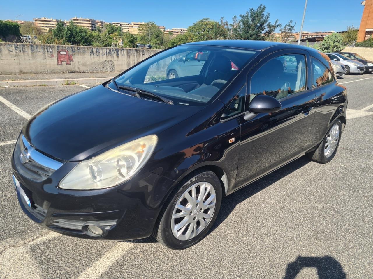 Opel Corsa 1.2 80CV 3 porte GPL-TECH Club per Neopatentati