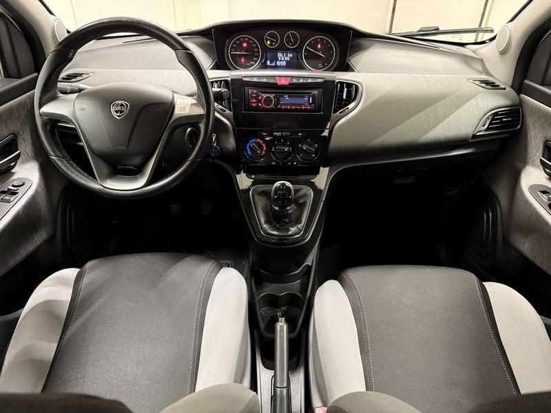 Lancia Ypsilon Ypsilon 0.9 TwinAir 85 CV 5 porte Metano Ecochic Gold