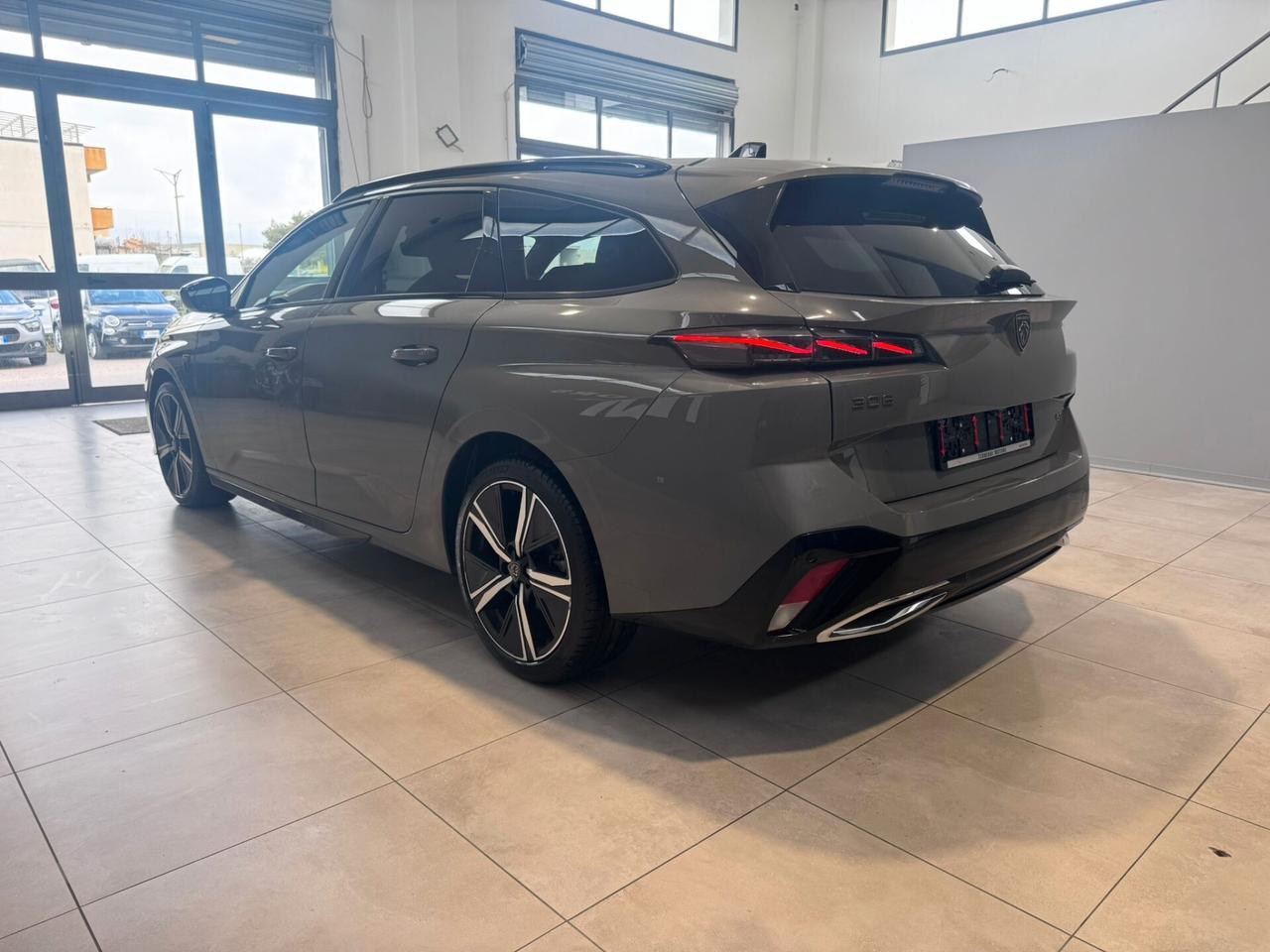 Peugeot 308 BlueHDi 130 S&S EAT8 SW GT