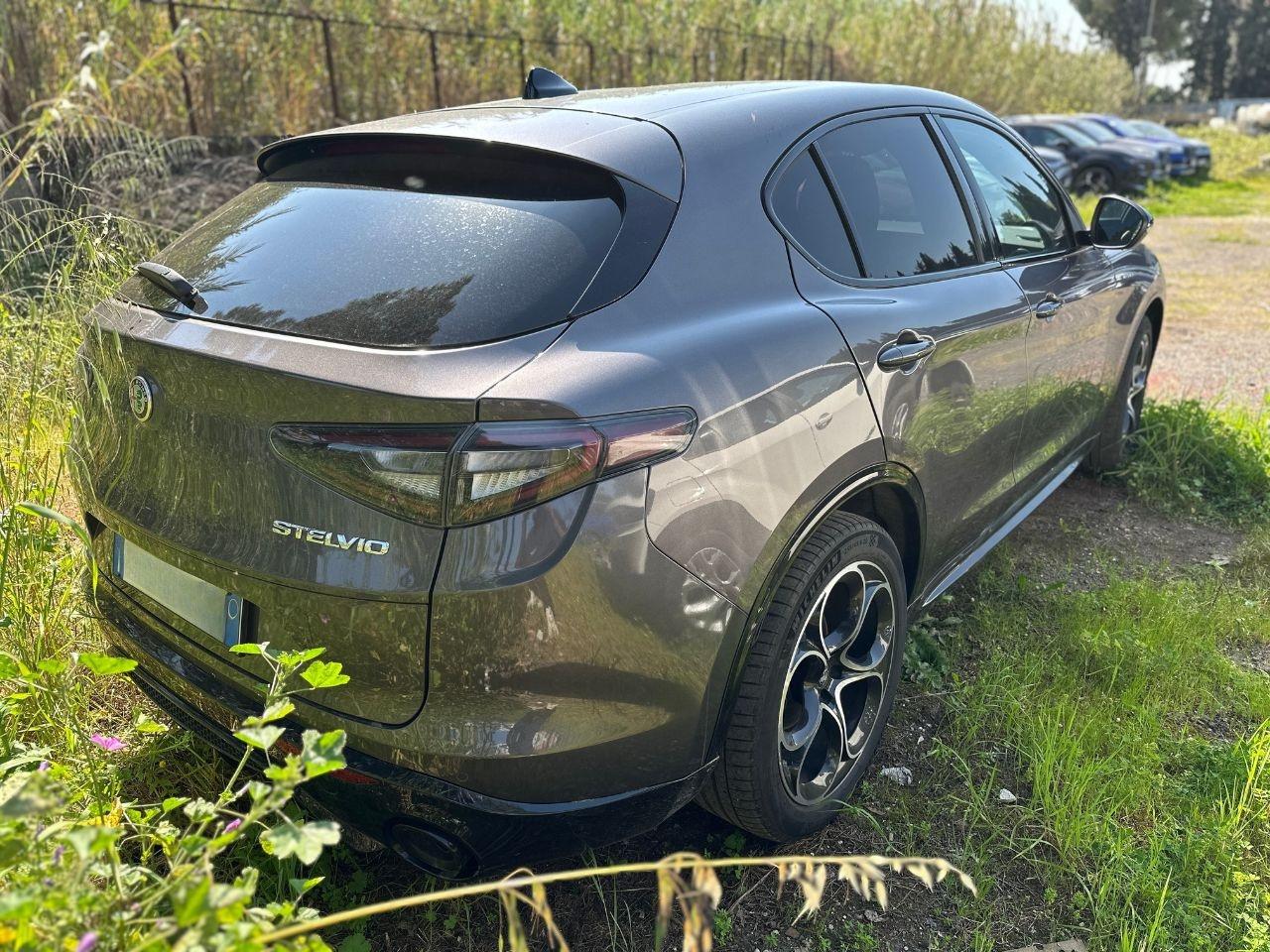 ALFA ROMEO Stelvio 2023 - Stelvio 2.2 t Veloce Q4 210cv auto