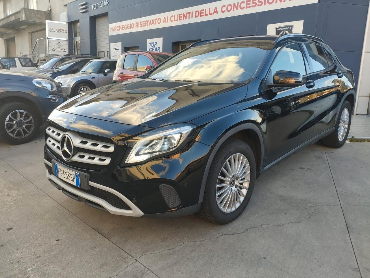 Mercedes-benz GLA 200 d Automatic Business