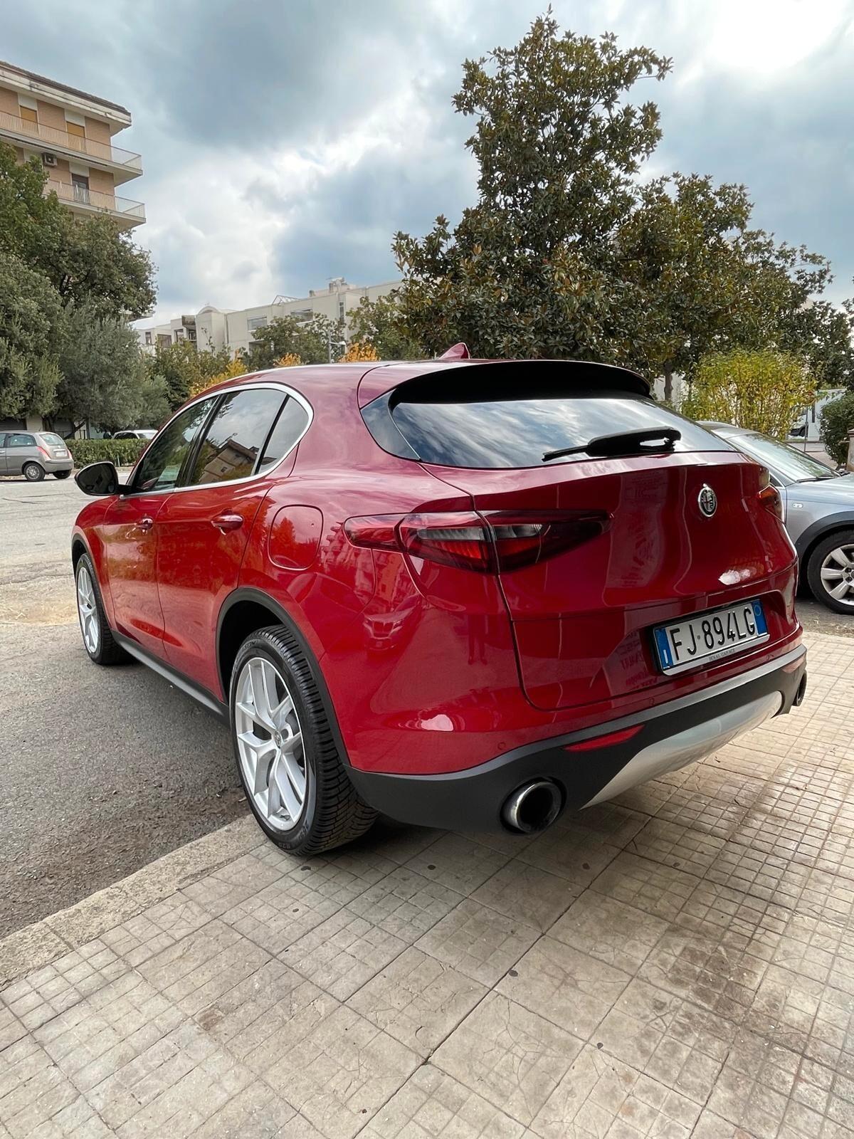 Alfa Romeo Stelvio 2.0 Turbo 280 CV AT8 Q4 First Edition