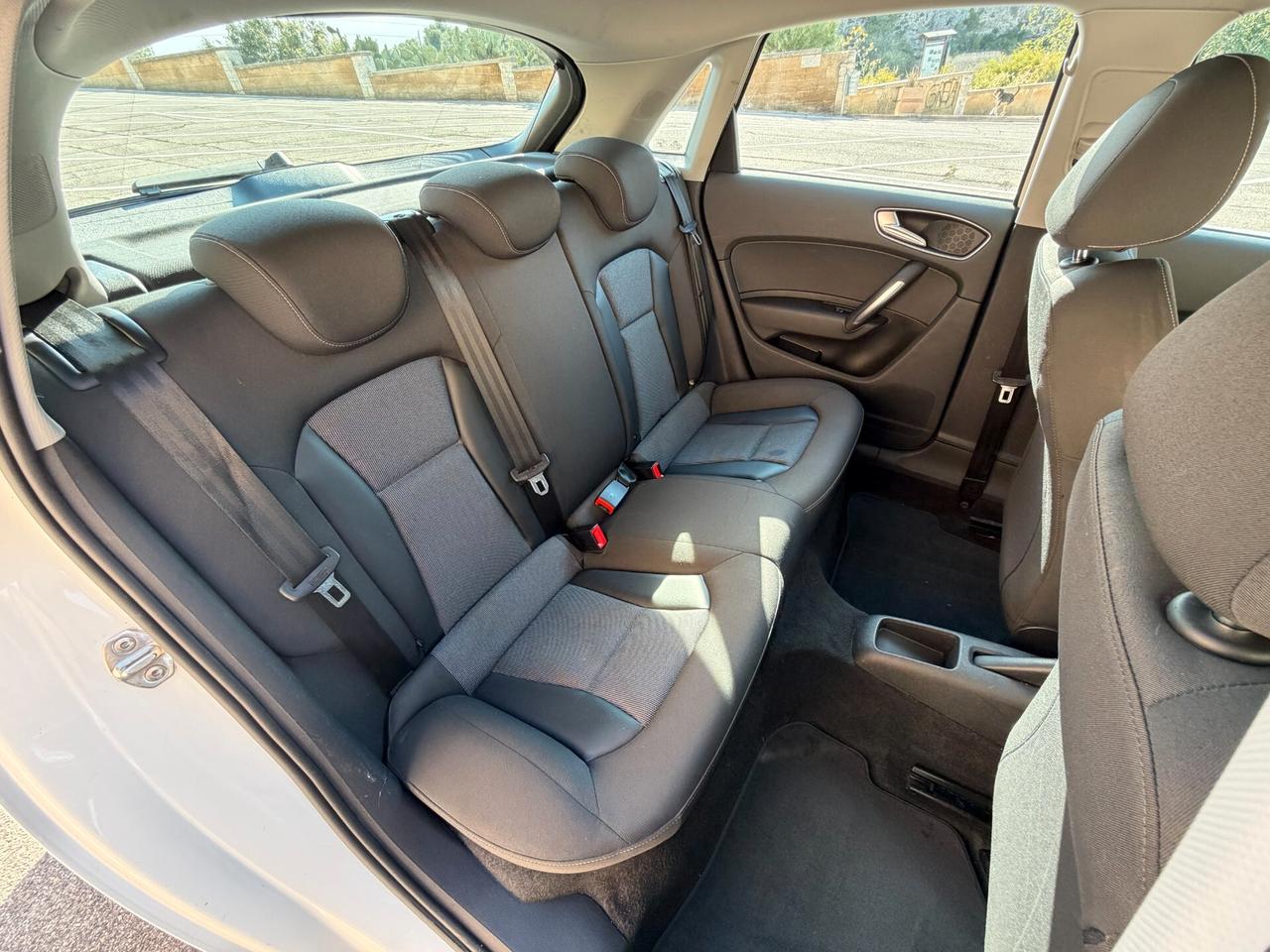 Audi A1 SPB ADMIRED/1.4 TDI 90CV/NAVI/NEOPATENTATI