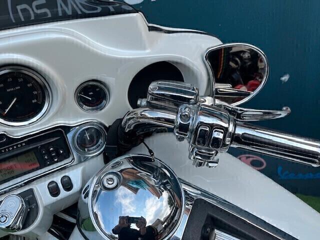 Harley-davidson FLHTCU Ultra Classic Electra Glide Abs