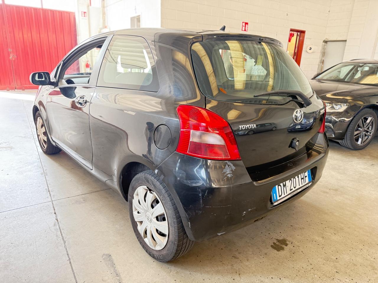 Toyota Yaris 1.3 3 porte